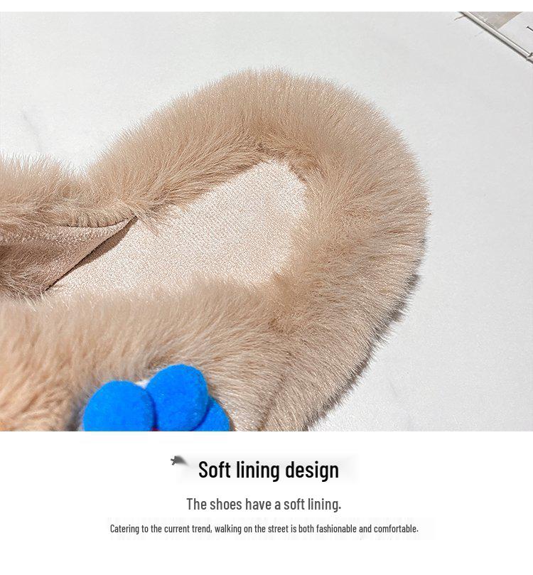Autumn Outdoor Fashionable Furry Slippers: Trendy Flat Sole, Single Strap, and Fluffy Cotton for Home or Casual Wear.