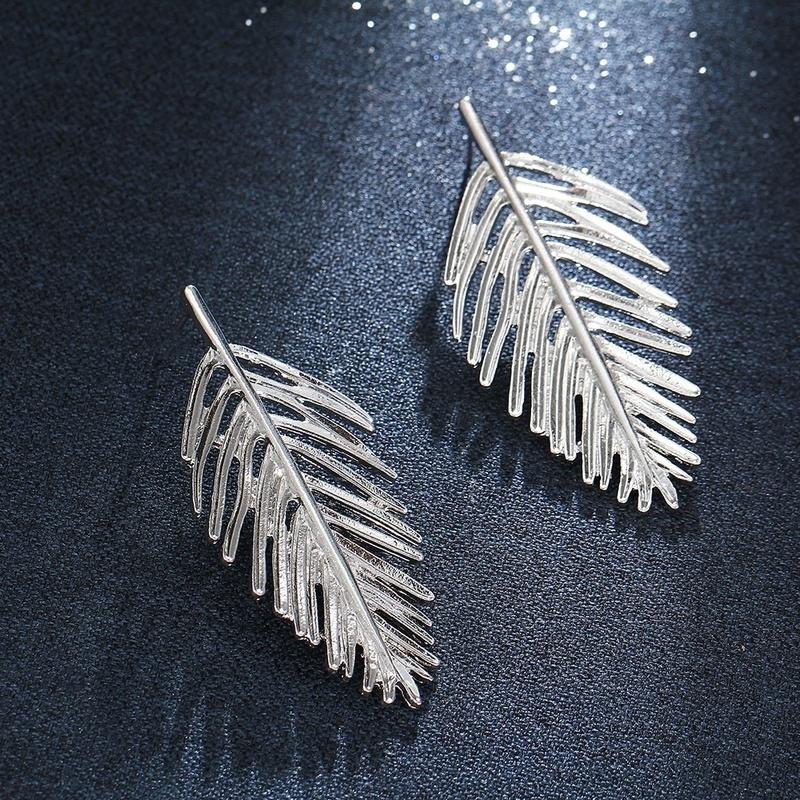 Oversize Leaves Earrings for Women Bijoux Bohemian Fashion Stud Earring Statement Jewelry Party