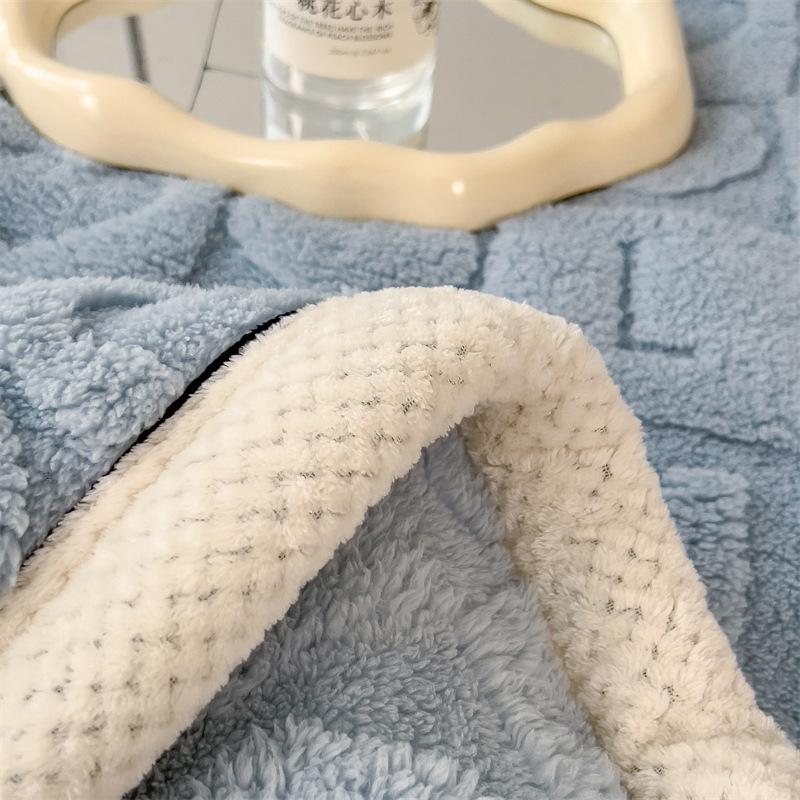 Knitted Heart Pattern Warm Throw Blankets Winter Soft Comfortable Double Sided Plush Thick Coral Velvet Blanket for Bed Safa