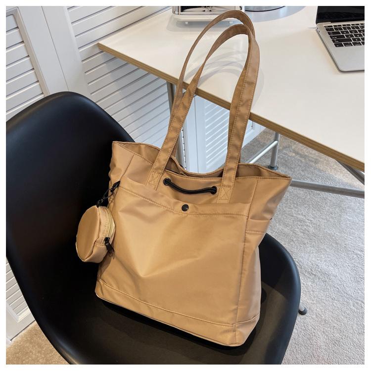Tasche, Einkaufstasche, große Kapazität, Pendlertasche, wasserdichte Umhängetasche, modische, vielseitige Handtasche