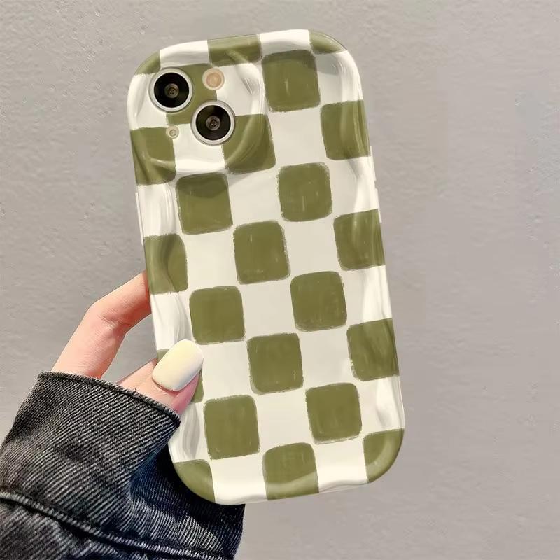 Fashion Pink Green Grid Printed Wavy Phone Case For iPhone 11 12 13 14 15 16 17 Pro Max XS Max XR X 16E 17Air Soft Back Cover