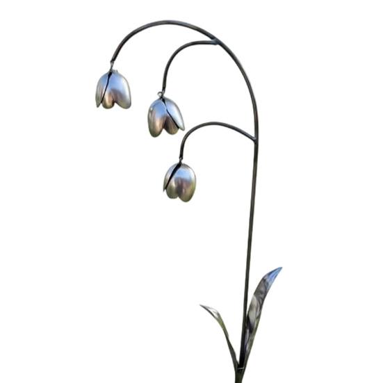 Lily of The Valley Garden Decoration Weather-Resistant Outdoor Ornament Flower Sculpture