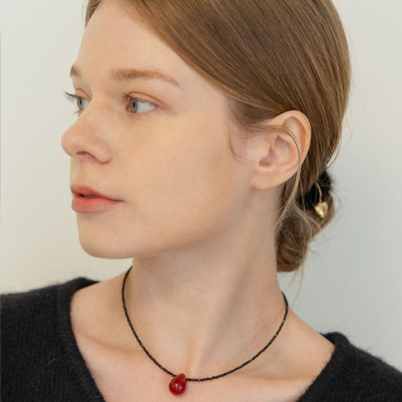 

fiore spinell berry choker free