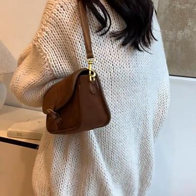 Yogodlns Winter Vintage Vrouwen Crossbody Tassen Mode Kunst Suède Flap Ontwerp Schouder Oksel Tas Effen Kleur Veelzijdige Dames Handtassen
