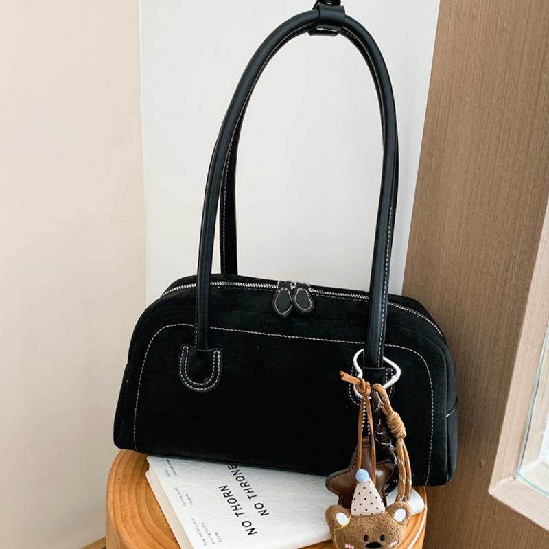 Retro niche suede bag women's winter new shoulder bag bag high value simple casual armpit bag