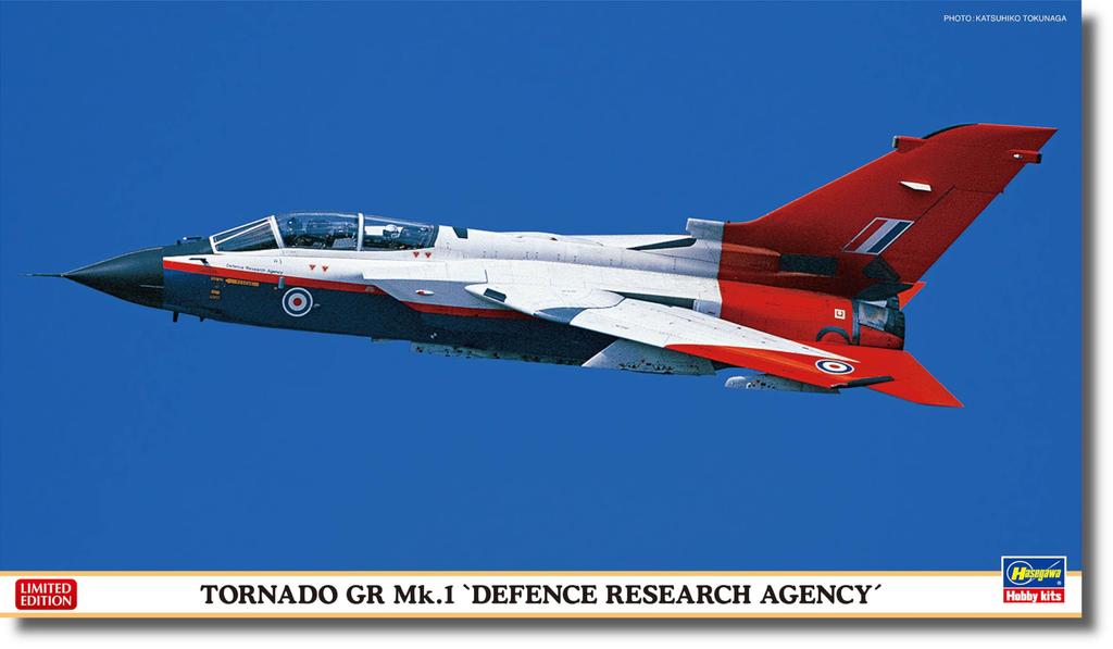 Hasegawa British Tornado GR Defense Research Agency Plastic Model 02456 1/72 Mk.1