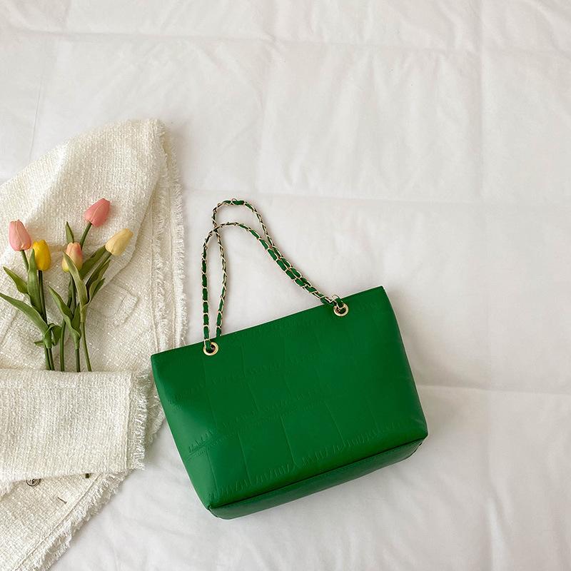 

Large-capacity bag women s 2025 new versatile fashion Korean version of high-end casual shoulder portable niche tote bag