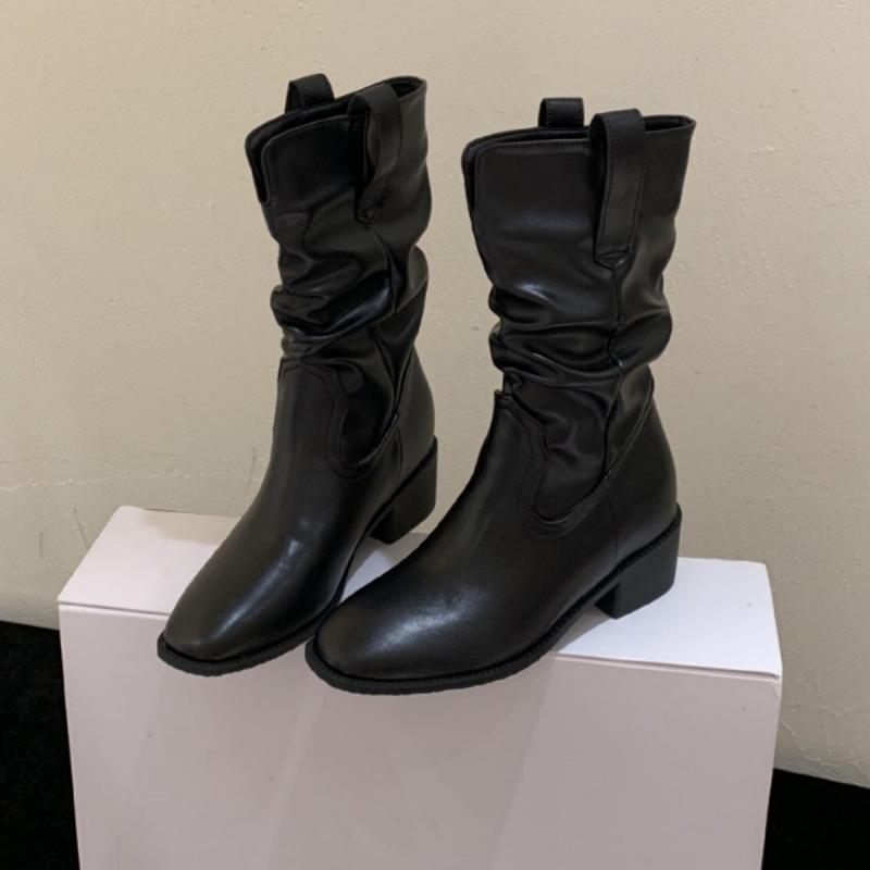 Inner heightening V-port stacking medium tube Martin boots women's boots 2025 autumn high-heeled short boots thin boots