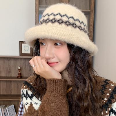 Fair Isle Style Knitted Basin Hat for Women In Autumn and Winter Warm Rolled Edge Fisherman Hat Outdoor Face Showing Small Travel Fashion Hat