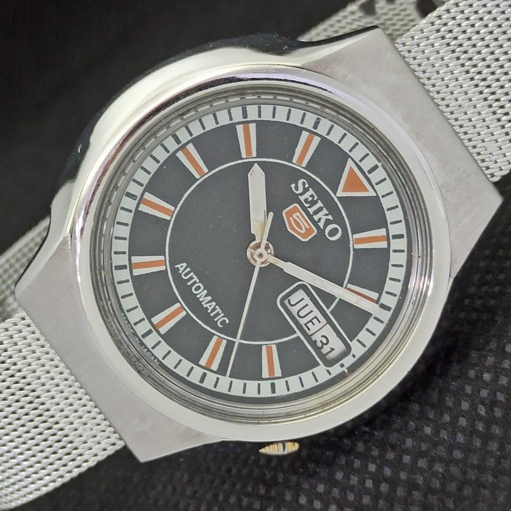 

USED SEIKO 5 AUTOMATIC 6309A VINTAGE JAPAN MENS D/D BLACK WATCH 561-a297531-9 SKU561-a297531