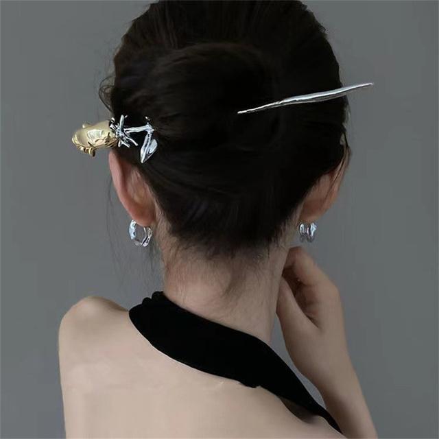 Chinese Punk Ruby Pendant Sword Hairpin Fashion Simple Modern Headdress Back Of The Head Pan Hair Ornament Fashion Retro New