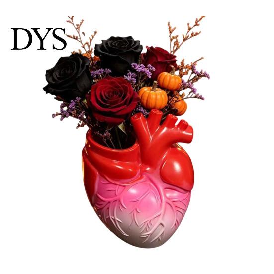 Personalized Window Display Hand Holding Human Heart Organ Vase, Gothic Anatomical Shaped Niche Style Ornament Spooky Halloween Desktop Flower Pot for