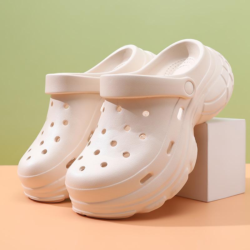 

Новые туфли с отверстиями на платформе женские летние нескользящие с закрытым носком пляжные сандалии 39-40