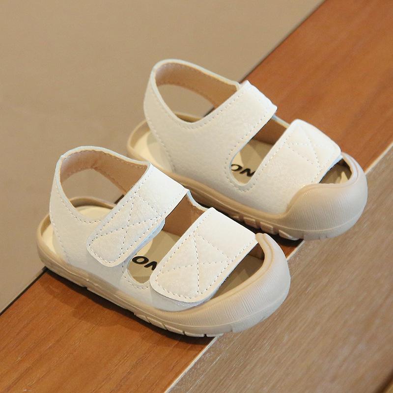 

Toddler Anti-Collision Closed-Toe Sandals for Boys and Girls, Soft-Soled Beach Shoes, Ages 1-3. Size Mix 15-19/Order 5 pairs