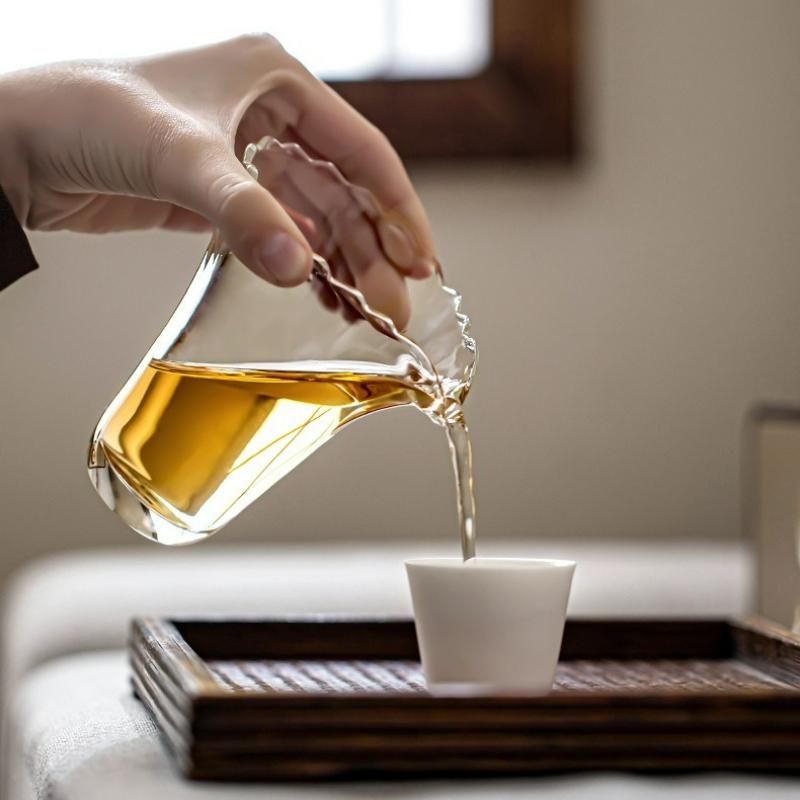 Japanese Style Glass Thickened Fair Cup Heat Resistant Chahai Tea Transparent Justice Cup Household Kung Fu Tea Set Accessories