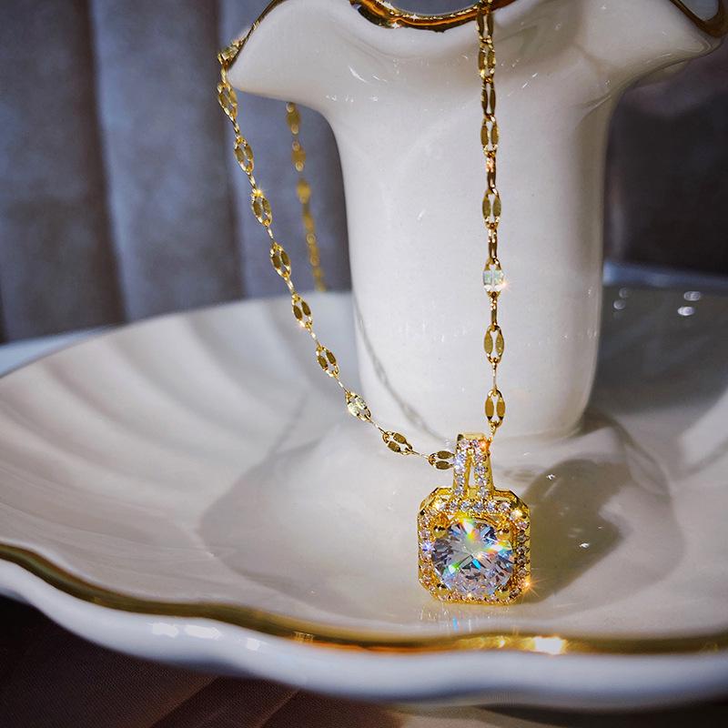 Exquisite Women's Micro-Paved Square Necklace - Shiny Korean Style Clavicle Chain