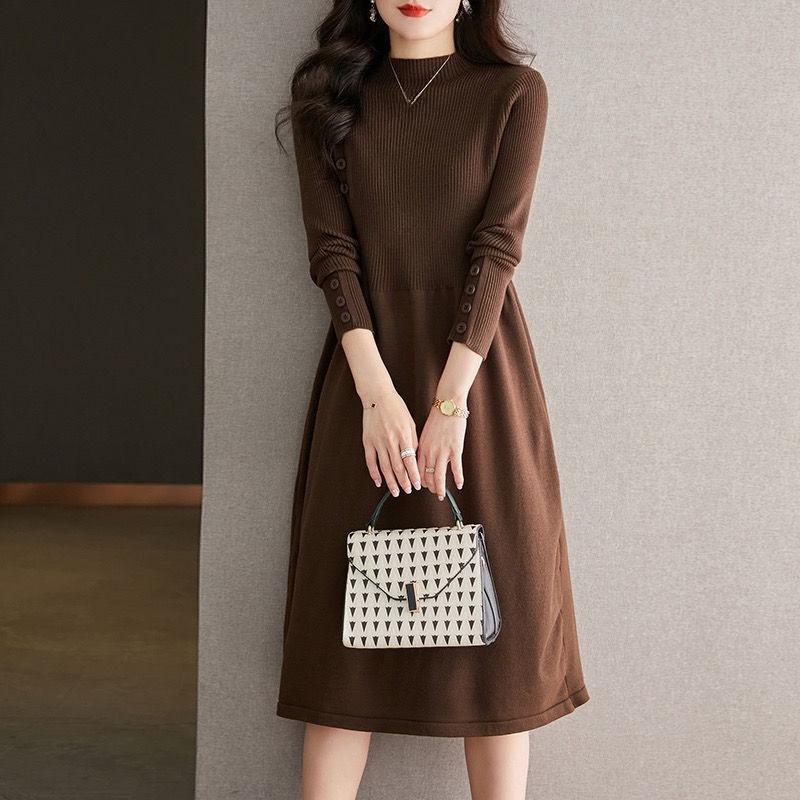 

Осенне-зимнее вязаное платье для женщин средней длины однотонное платье-свитер с полувысоким воротником вязаный свитер 2XL коричневый