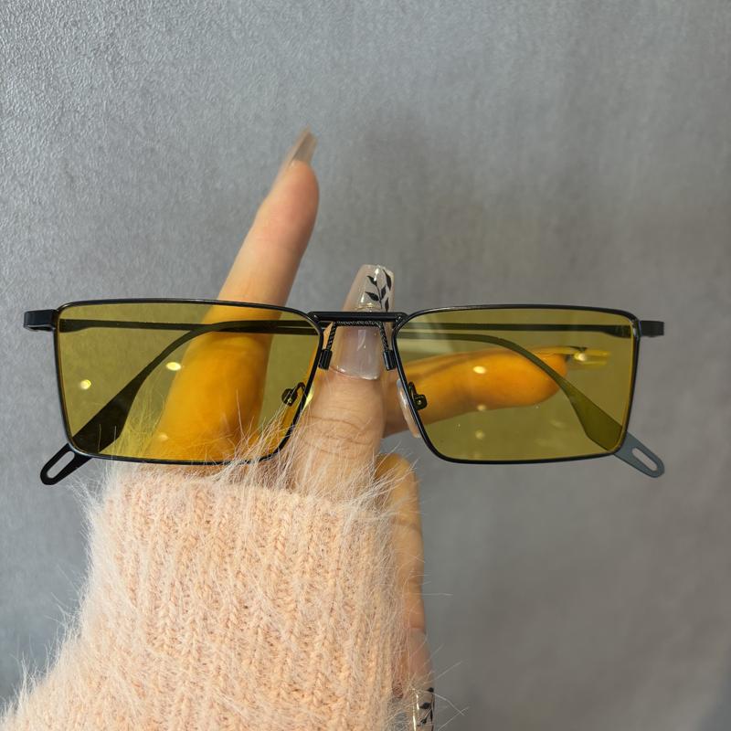 Metal Punk Night Vision Goggles Small Box Yellow Lenses Cycling Glasses Sunglasses Fashionable Men Women Personalized Street Pho