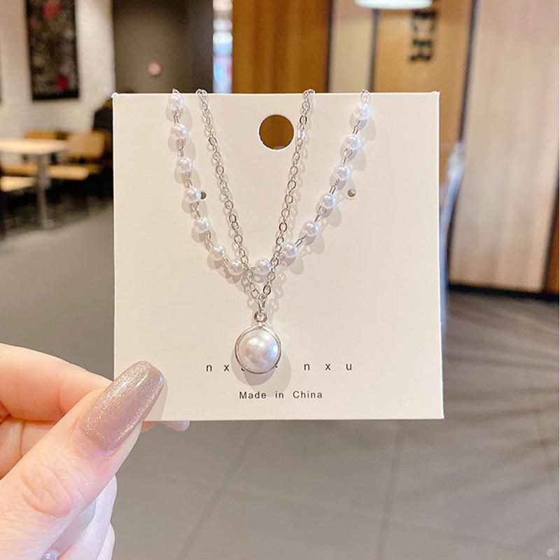 

Двухслойное жемчужное ожерелье-цепочка для женщин, колье-чокер с подвеской-шармом из барочного жемчуга и сплава, бижутерия в подарок as the picture