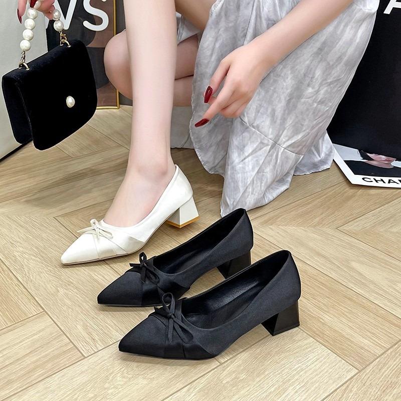 Temperament Satin Pointed Thick Heel Doudou Shoes New with Skirt Sweet Bow Light Mouth Single Shoes