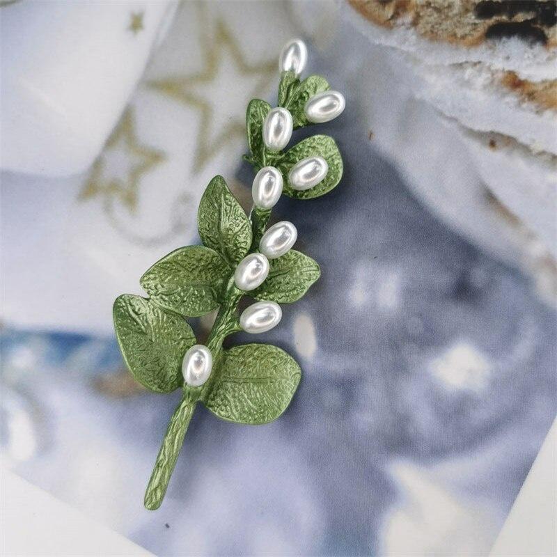 Green Enamel White Floral Leaf Brooch For Women Lily Valley Brooches Pin Jewelry For Women Pins Brooch Accessories