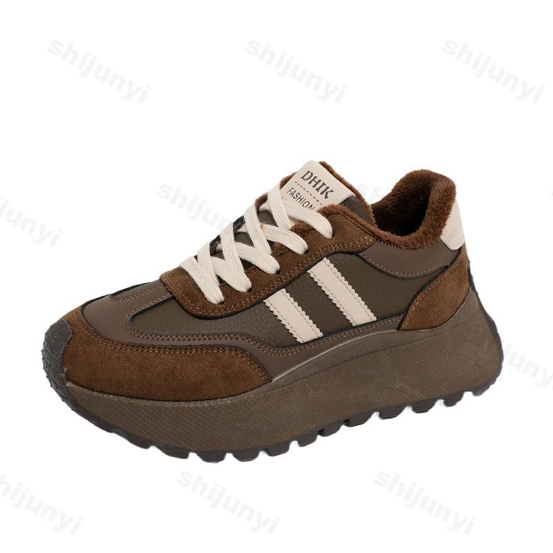 Winter Women' Retro Warm Velvet Low Top Vulcanize Shoes Fashion Versatile Plush Comfortable Non Slip Chunky Cotton Sneakers