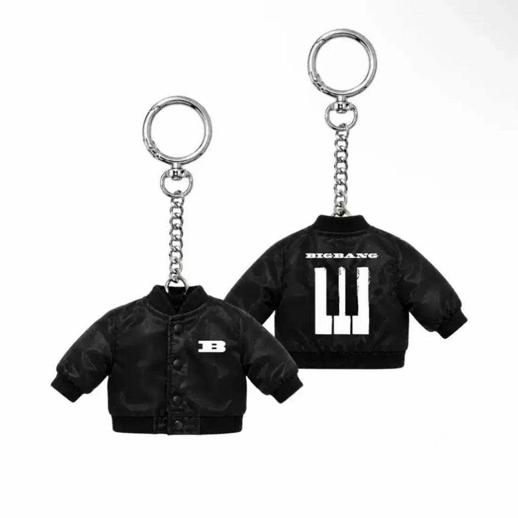 Selling BIGBANG 20th Anniversary Jacket Keyring!!
