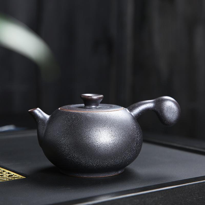 

280ml Japanese Gilded Iron Glaze Side Handle Teapot Antique Tea Infuser Pot Tea Soaking Kettle With Strainer Tea Set Ornaments