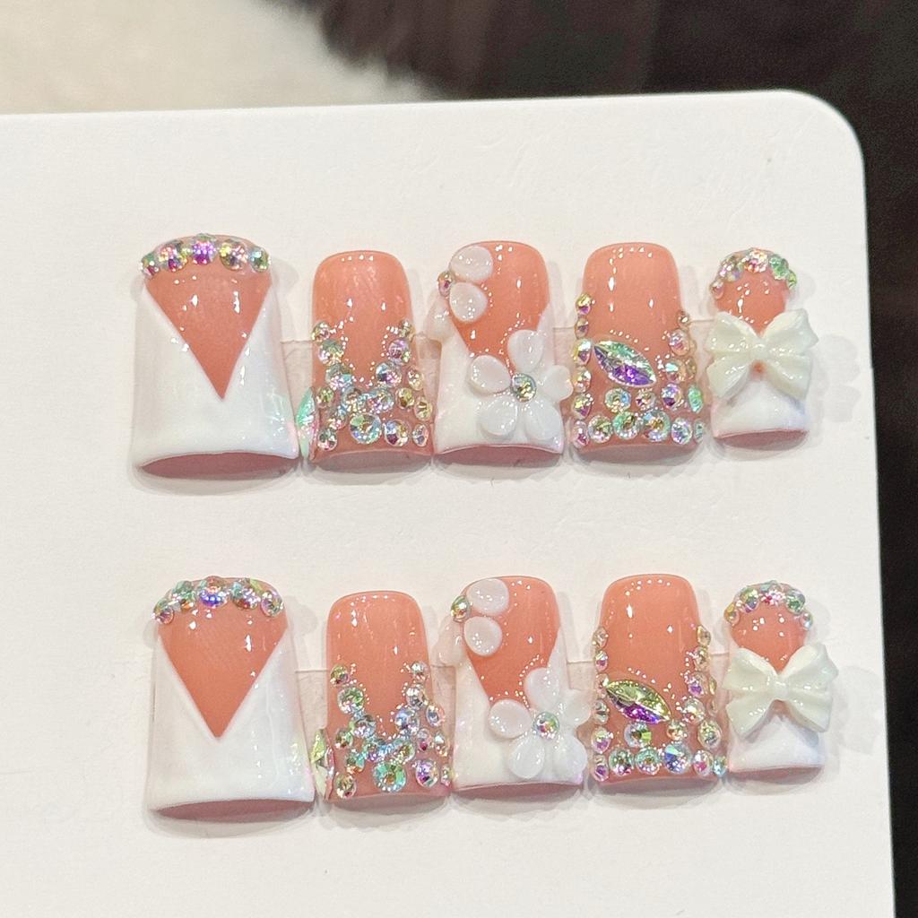 10pcs Handmade Duckbill Press on Nails French Artificial Nails With 3D Flowers Decor Elegant Fake Nails Detachable False Nails