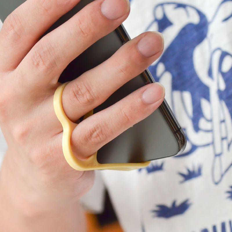 Cell Phone Holder Multifunctional Brush Jittery Sound Bracket Cell Phone Portable Catching Up with The Drama Lazy Person Bracket God Weapon