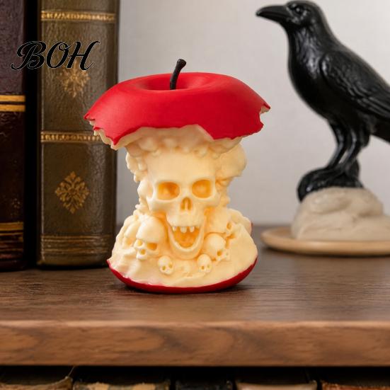 Small Resin Skull Decor Apple Core Ornament, Dark Themed Desk Figurine, 3D Printed Fashionable Niche Furnishings Realistic Statue, Gothic Collectible