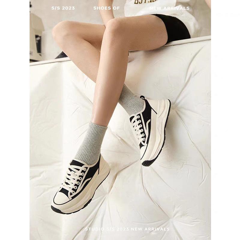 Płócienne buty damskie platforma buty Forrest Gump mały zapach wiatru damskie buty nowe wiosna i jesień rekreacyjne sportowe małe białe buty muffin