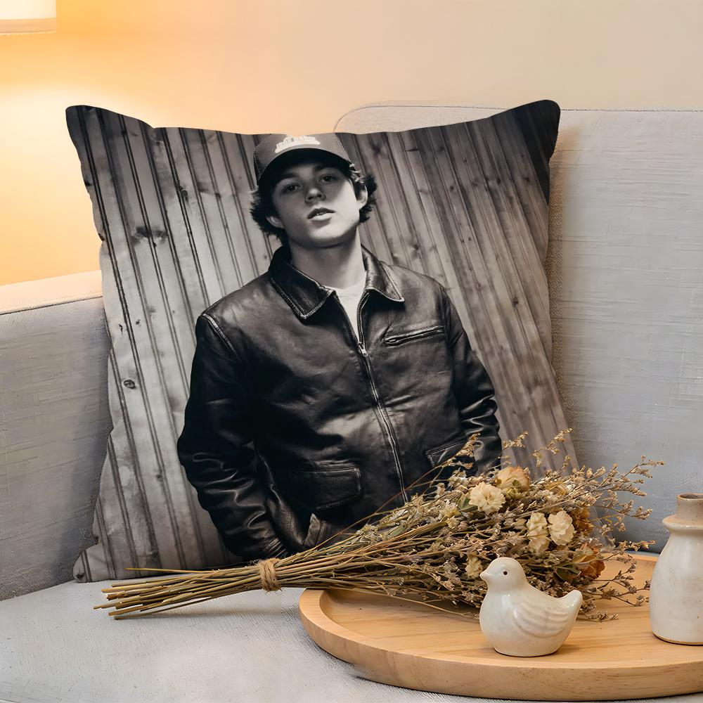 Cushion Cover  Linen  SkinFriendly Soft Decorative Case For Sofa Home Decor Hot Singer WWaylon Wyatt Pillow Cover