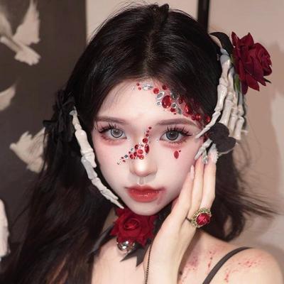 Halloween Skeleton Hand Hair Clip Barrette Hairpin With Rose Gothic Spooky Hair Accessories For Women Girls Party Decoration