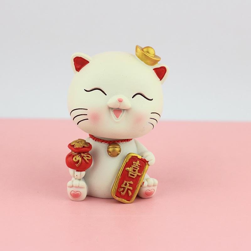 Lucky Cat Resin Craft - Cute Desktop Ornament & Home Decoration