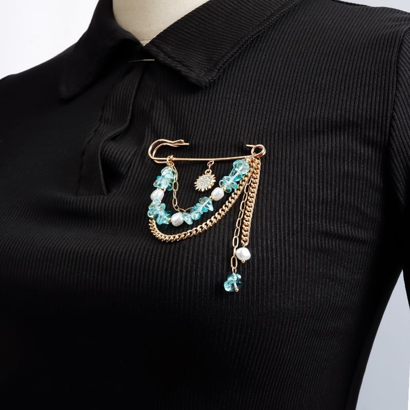 [HF]#1Pc Fashion Small Fragrance Style Sunflower Tassel Brooches Pin For Women Clothing Coat Accessries Gifts