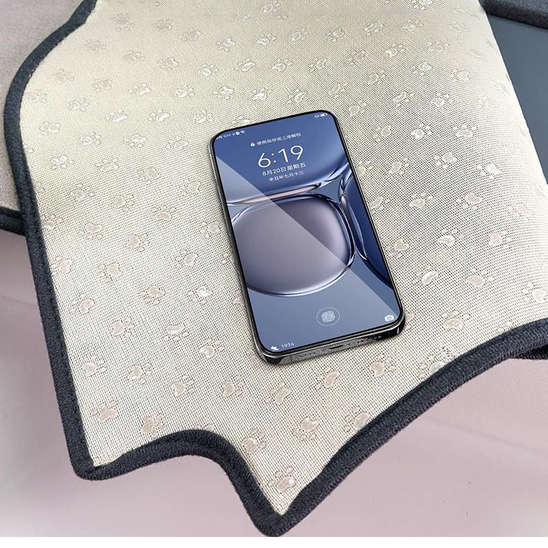The Dashboard Light Blocking Pad For Volvo XC70 Thermal Ulation Sunshade Sun Protection Pads for Car Interi Protective Pad