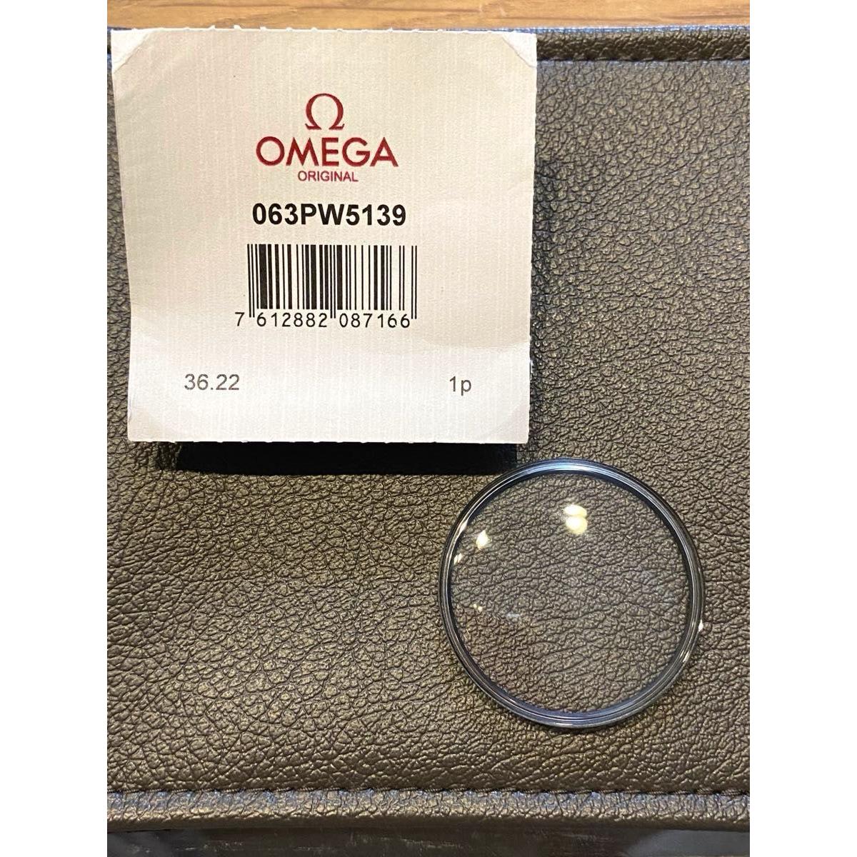 Used [Used item] Omega Speedmaster Professional Plastic Windshield/Plexiglass