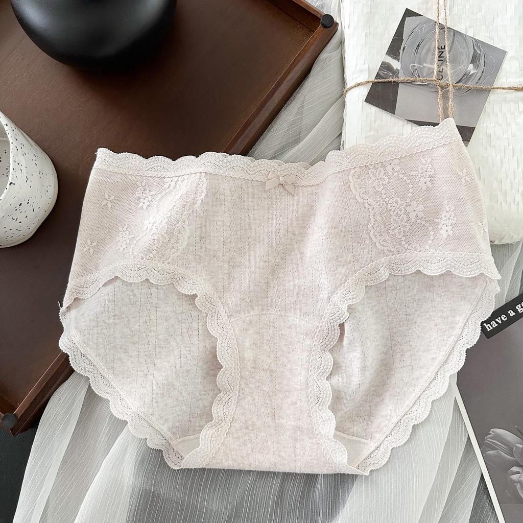 9366 Beautiful 3D Lace Jacquard Cotton Women's All-Cotton Class A Triangle Panties with Hip-Wrapping Extended Crotch