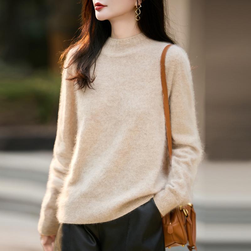 

2025 Autumn/Winter Women s Loose Plus Size Brushed Knit Wool Sweater - Semi-High Neck, Long Sleeve Top Large