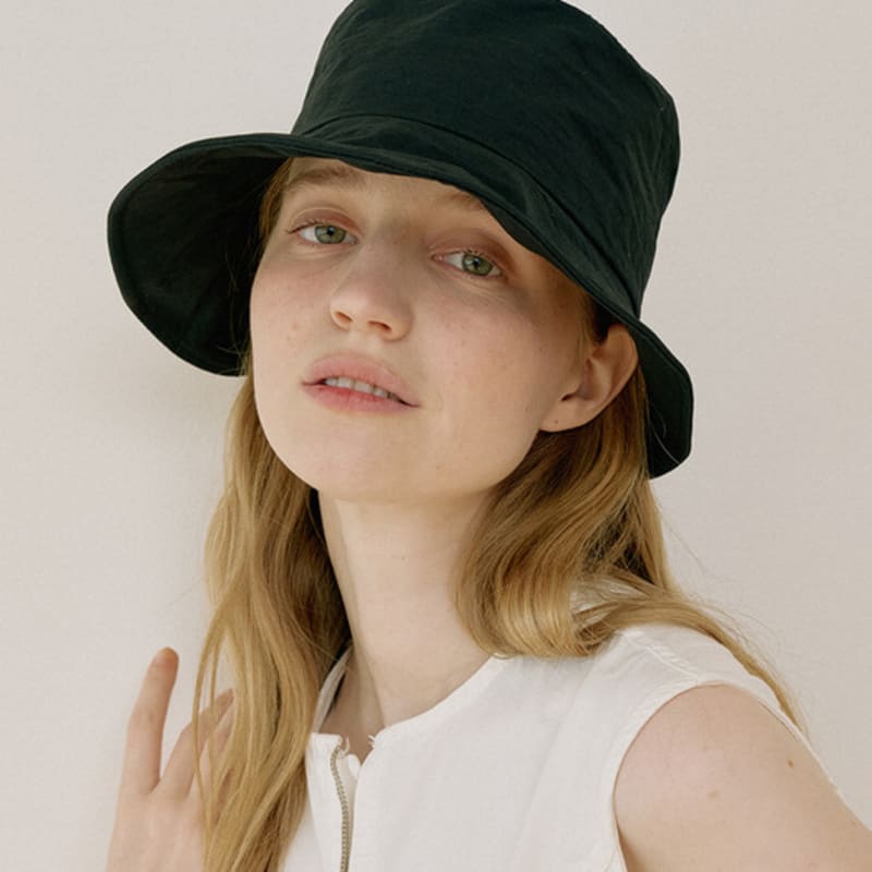 

Хлопковая панама-ведро MAD FACTORY - черная black