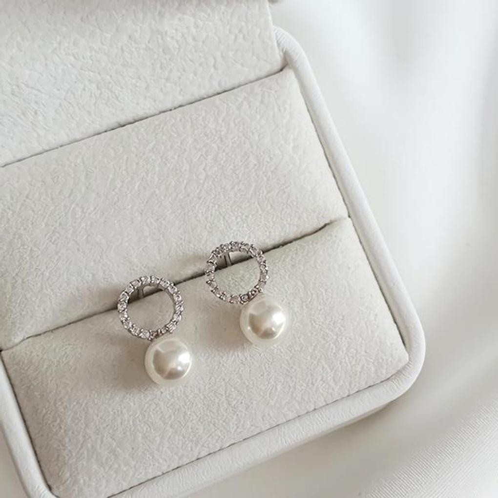 Women's Daily Accessory Pearl Earrings Aegis