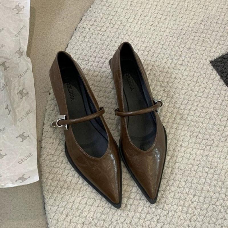 2024 Nye Retro Spisse Enkelt Damesko Allsidig En Linje Stropp Casual Tykk Hæl Grunne Metallspenne Lav Hæl Damesko