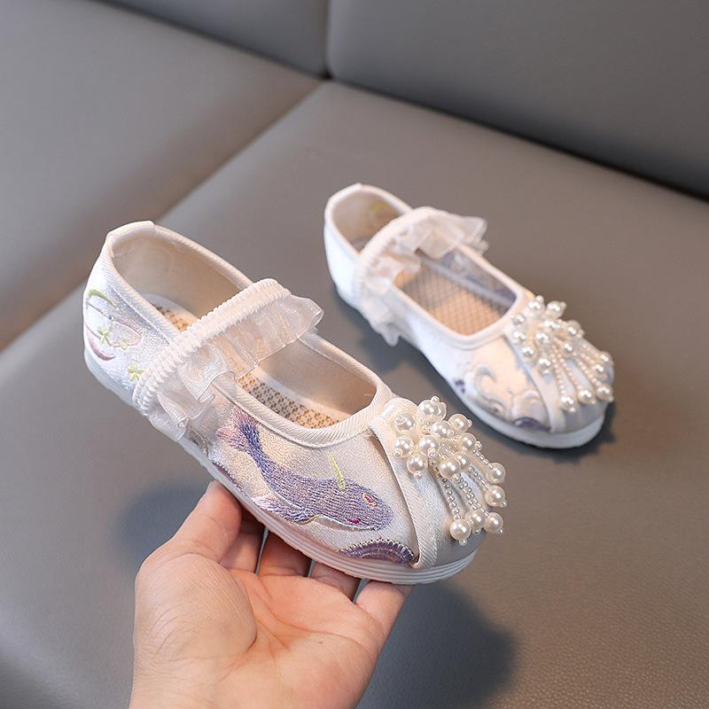 

[Blue Whale] Chinese style embroidered ancient clothing Hanfu shoes girls embroidered shoes old Beijing cloth shoes children s dance shoes 25 (170) Inner Length белый