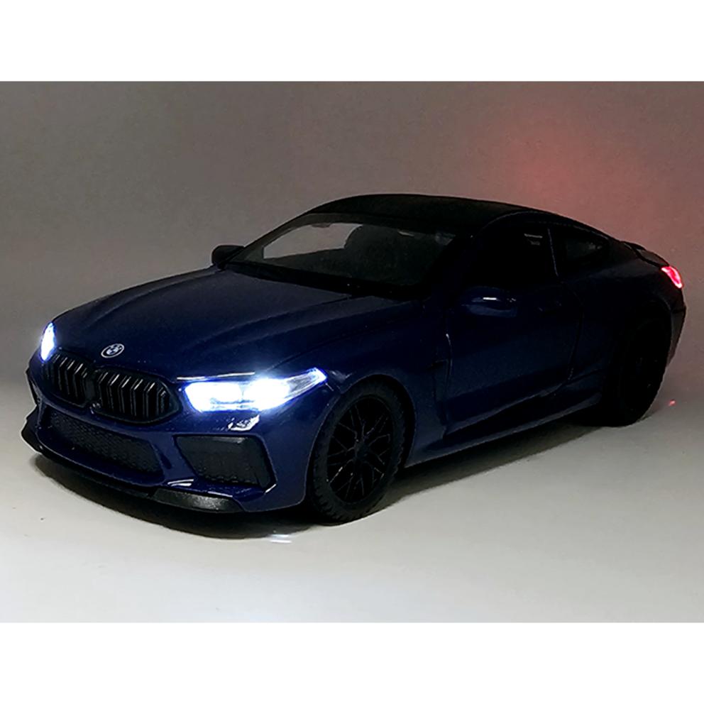 BMW M8 High-Performance Coupe Sports Car 1:32 Diecast Model