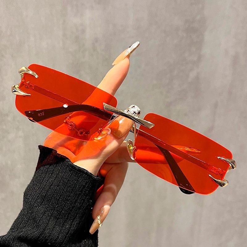 2 STÜCK Neue randlose Sonnenbrillen ohne Rahmen mit einzigartigem Dämonenklaue-Design Modisch Lebendig und Auffällig Sonnenschutz