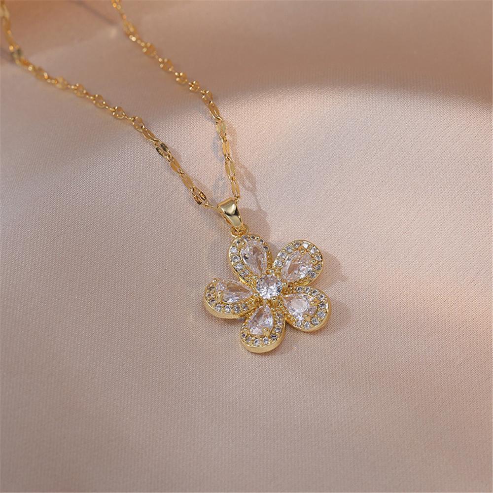Female Crystal Rainbow White Zircon Stone Flower Pendant Necklace Vintage Gold Color Wedding Jewelry For Women