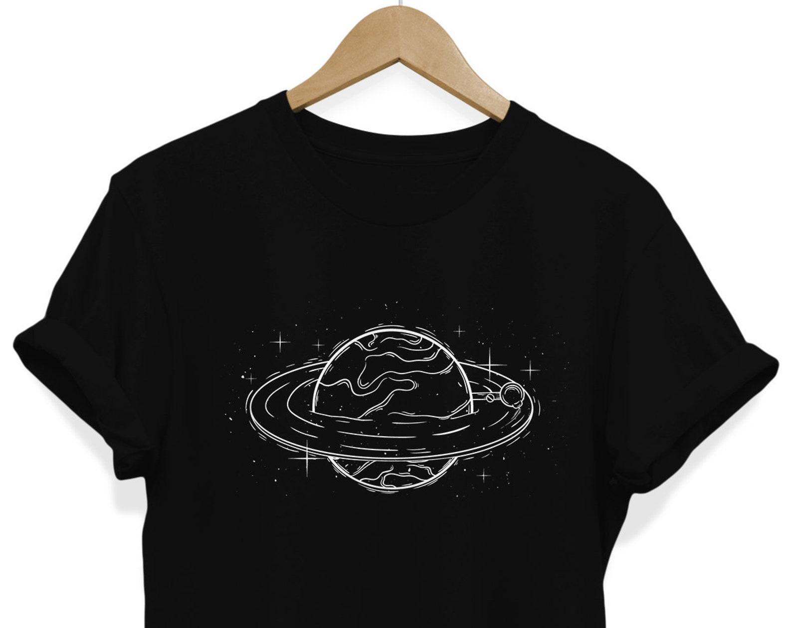 Planet Saturn Graphic Tee, Unisex Streetwear T-Shirt S