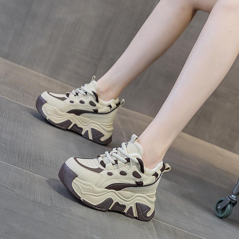 Spring New Inner Height Increase Dad Shoes Women's Casual Fashion Sports Shoes Women's Versatile Trendy Muffin Platform Shoes