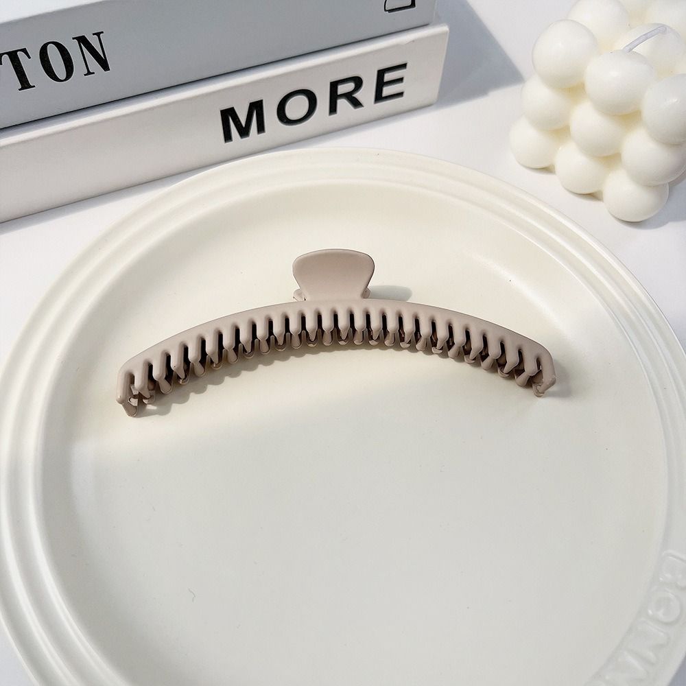 Fashion Large Matte Claw Clip Acrylic Korean Style Thin Shark Clip Ponytail Clip Solid Color Geometric Hair Claw Face Washing